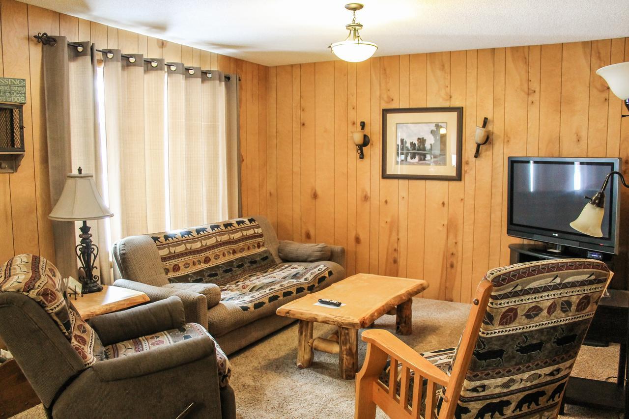 Nitschke'S Northern Resort Миноккуа Экстерьер фото