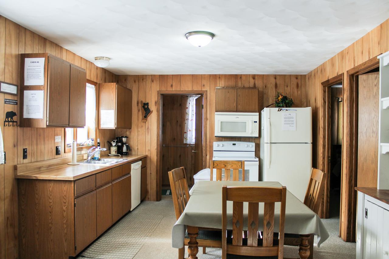 Nitschke'S Northern Resort Миноккуа Экстерьер фото